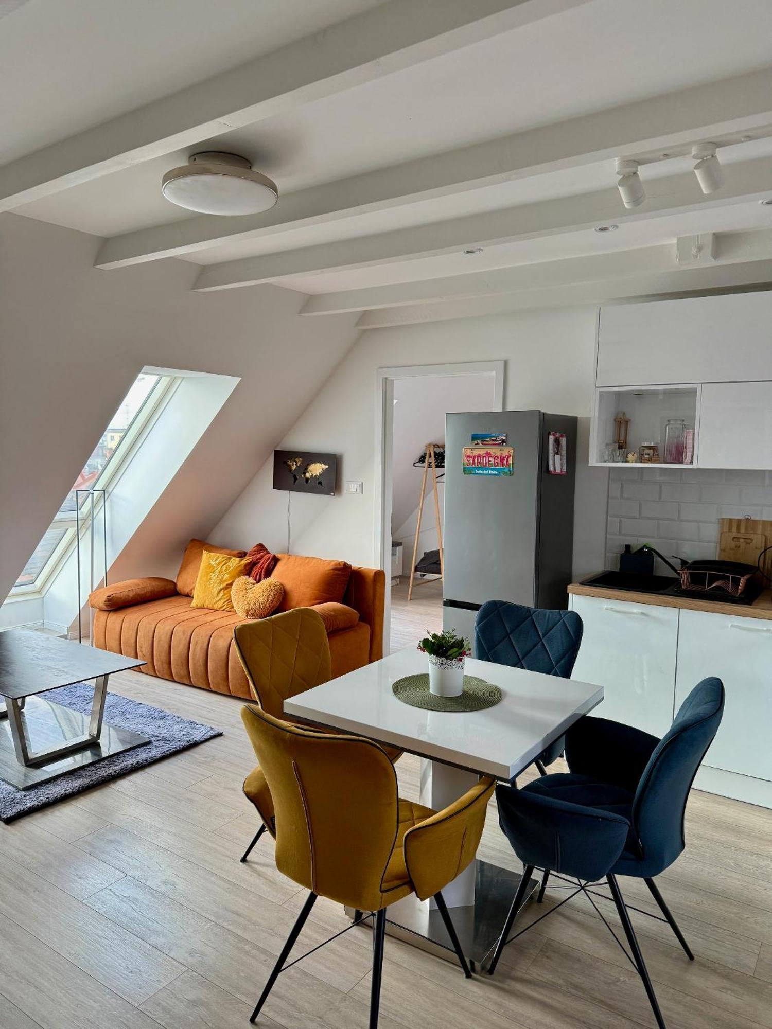 R77 Apartment Downtown - Penthouse Budapest Exterior foto